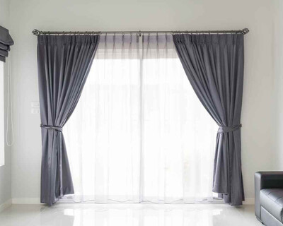 Cortinas e Persianas Sob Medida